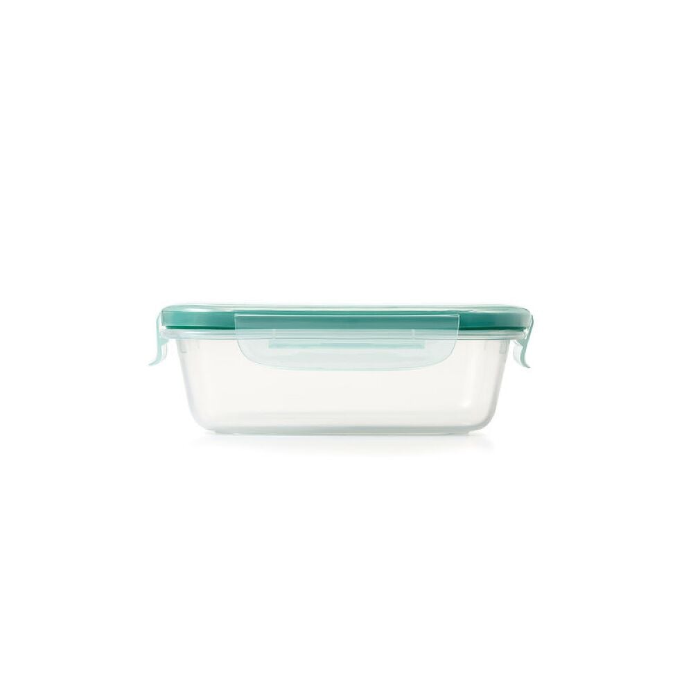 OXO Good Grips 3 Cup Smart Seal Plastic Container J1