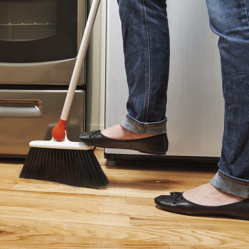Any-Angle Broom E6