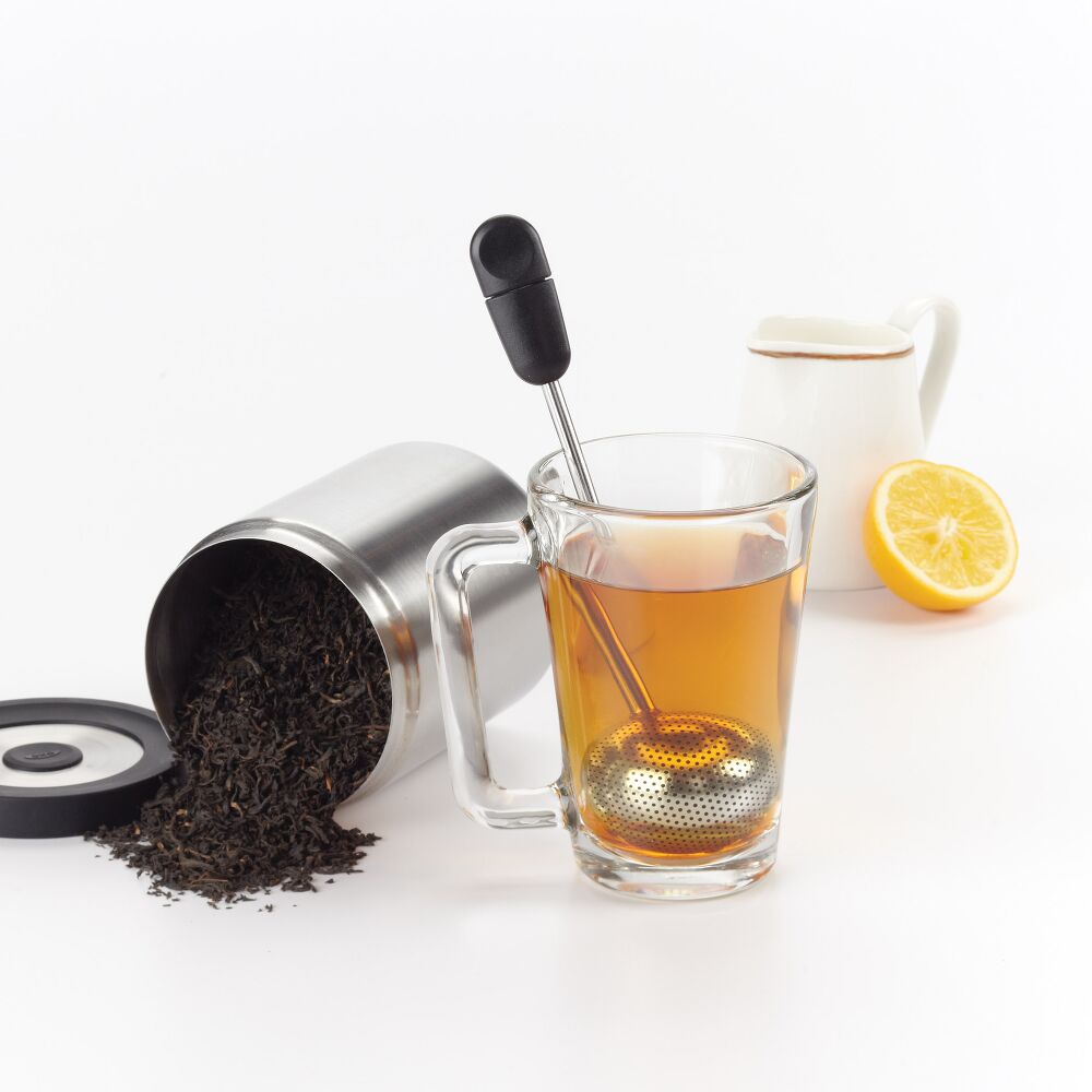 Twisting Tea Ball O4