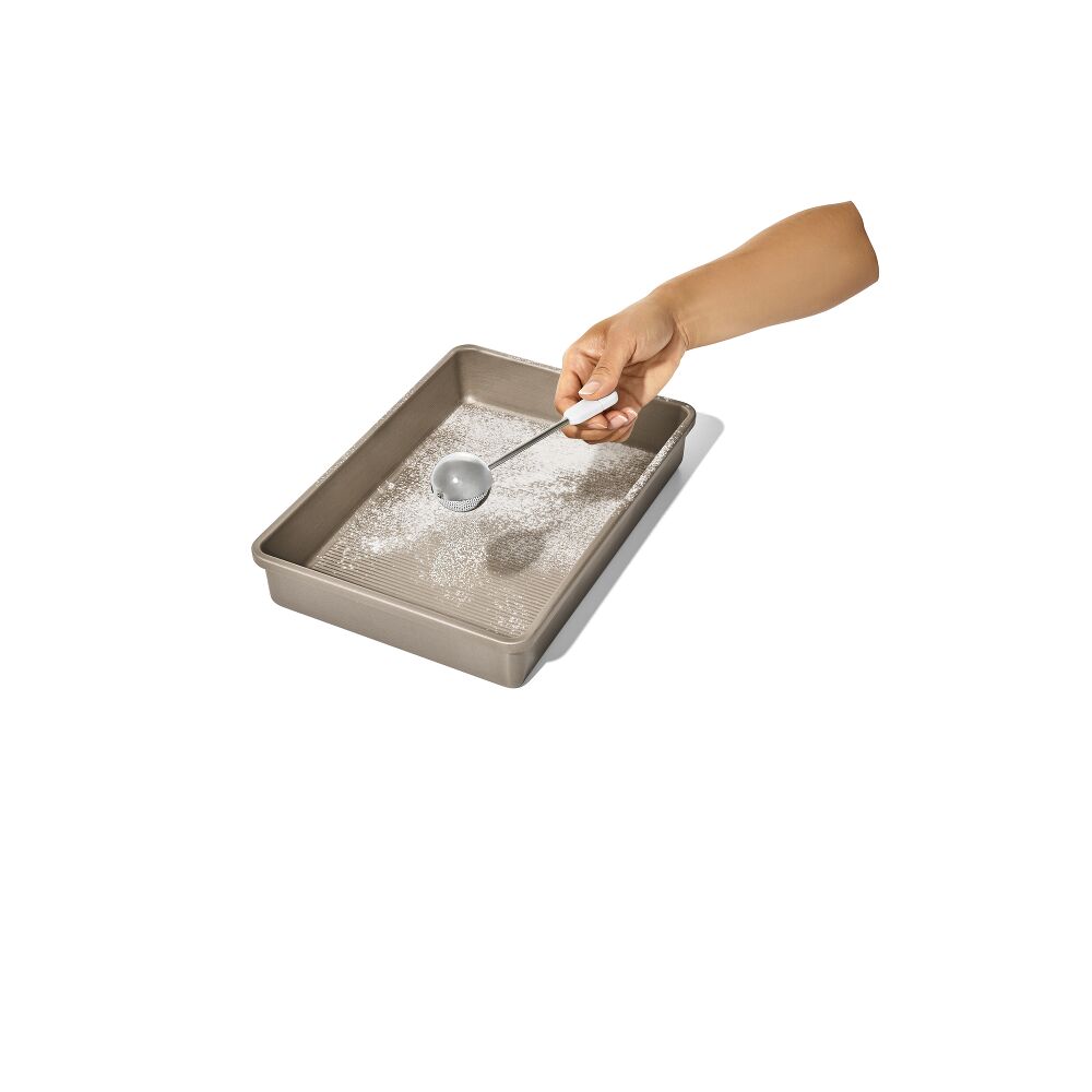 Baker's Dusting Wand B9