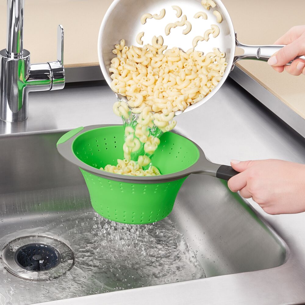 Silicone Collapsible Strainer (2.0 Qt) A1