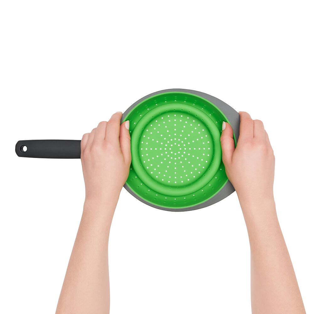 Silicone Collapsible Strainer (2.0 Qt) A1