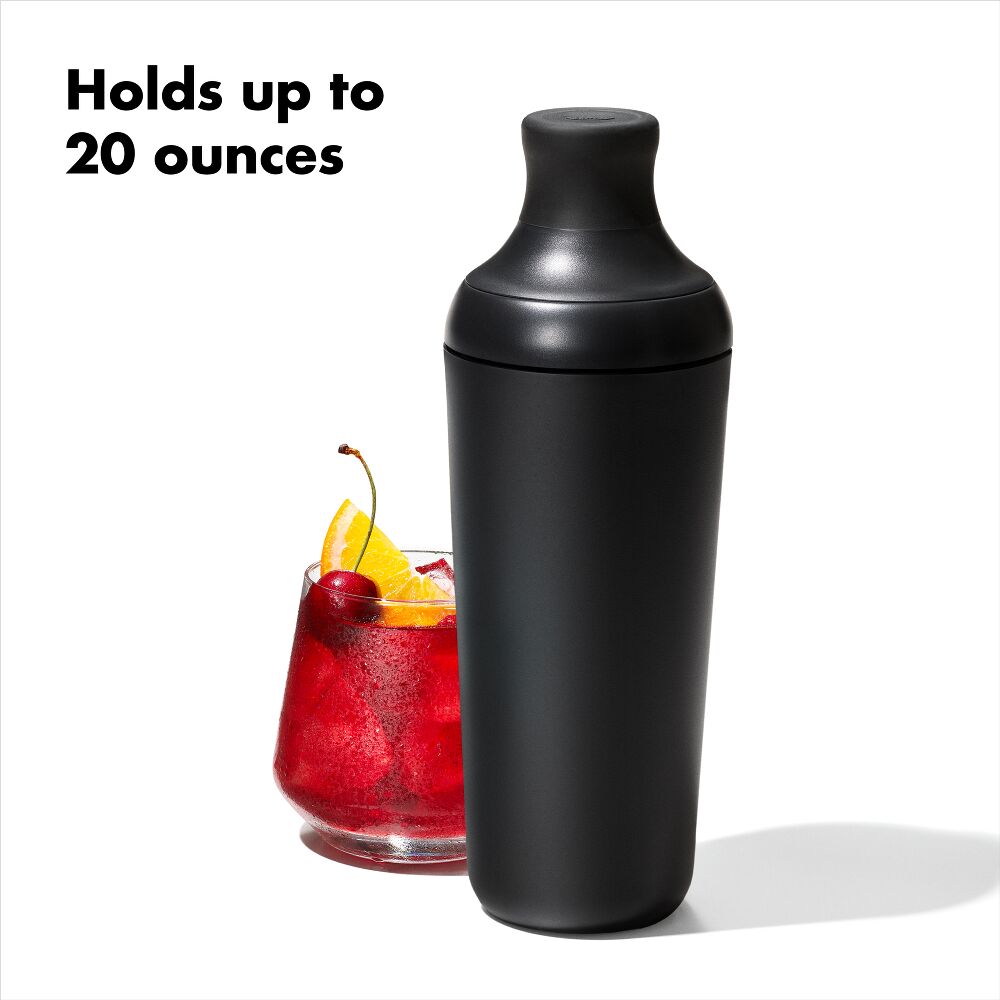 OXO Good Grips Plastic Cocktail Shaker- 20 oz/590 mL capacity I4
