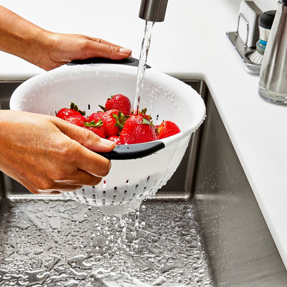 Plastic Colander R4