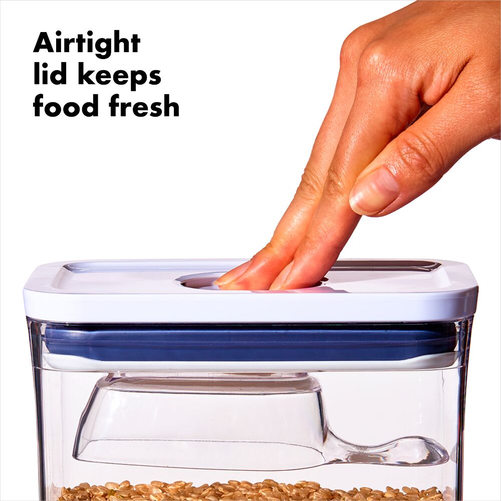 OXO Good Grips Pet POP Container – 4.4 Qt/4.2 L with Scoop R1