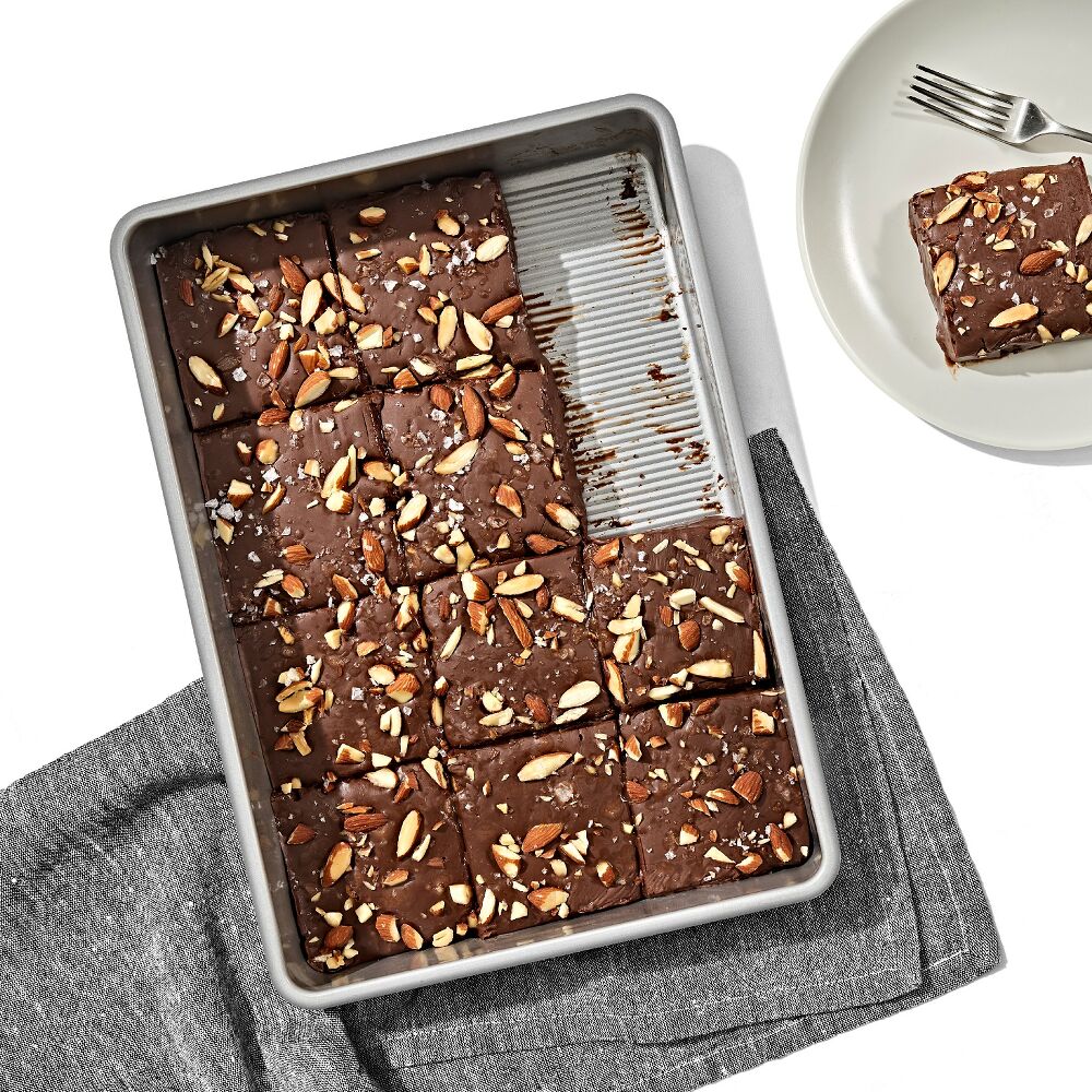 Non-Stick Pro Clear Coated 9 In x 13 In Cake Pan J8
