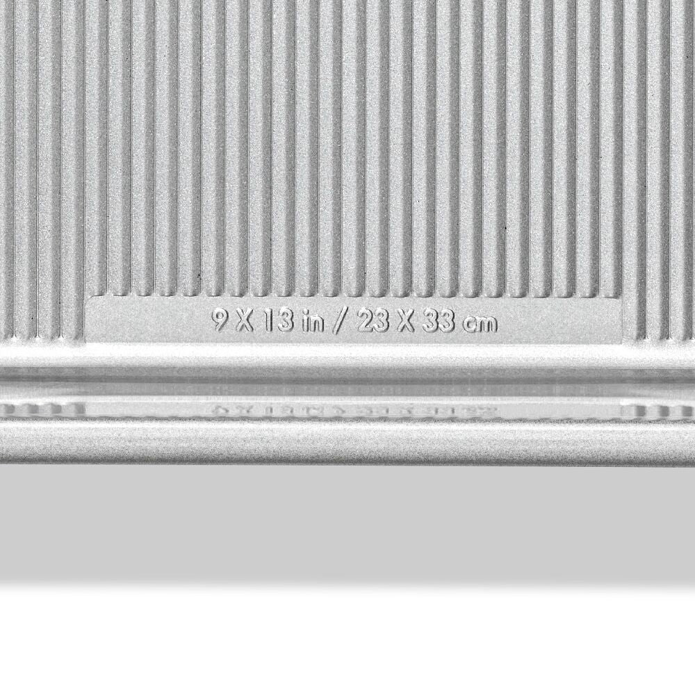Non-Stick Pro Clear Coated 9 In x 13 In Cake Pan J8