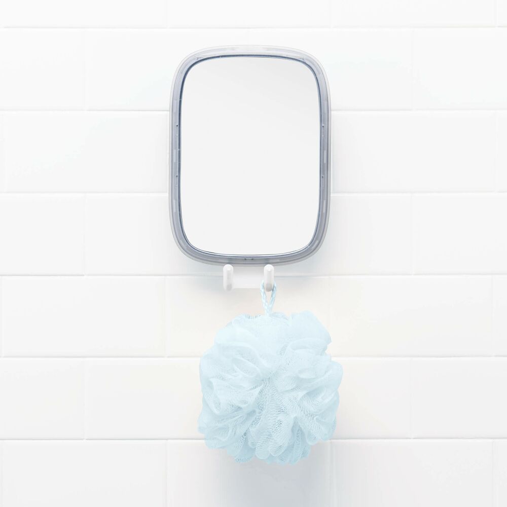 StrongHold™ Suction Fogless Mirror D8