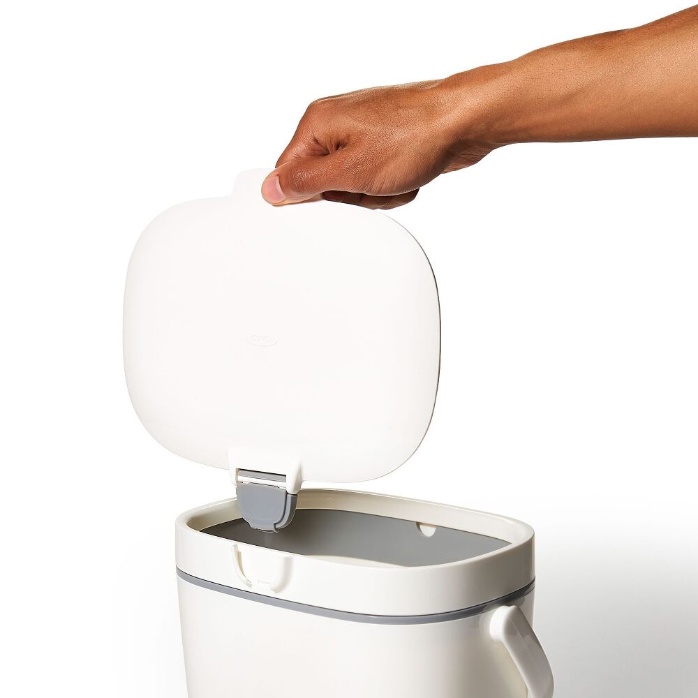 Easy-Clean Compost Bin - 1.75 Gal H7