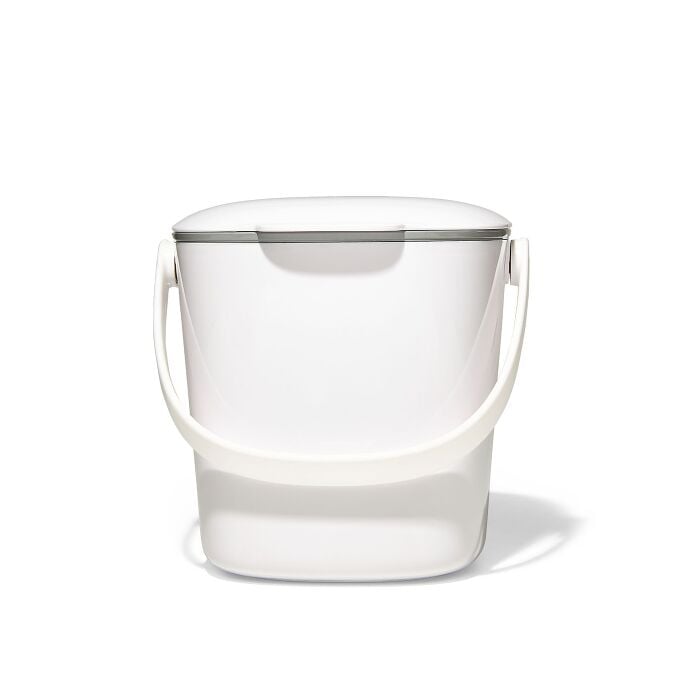 Easy-Clean Compost Bin - 0.75 Gal B7