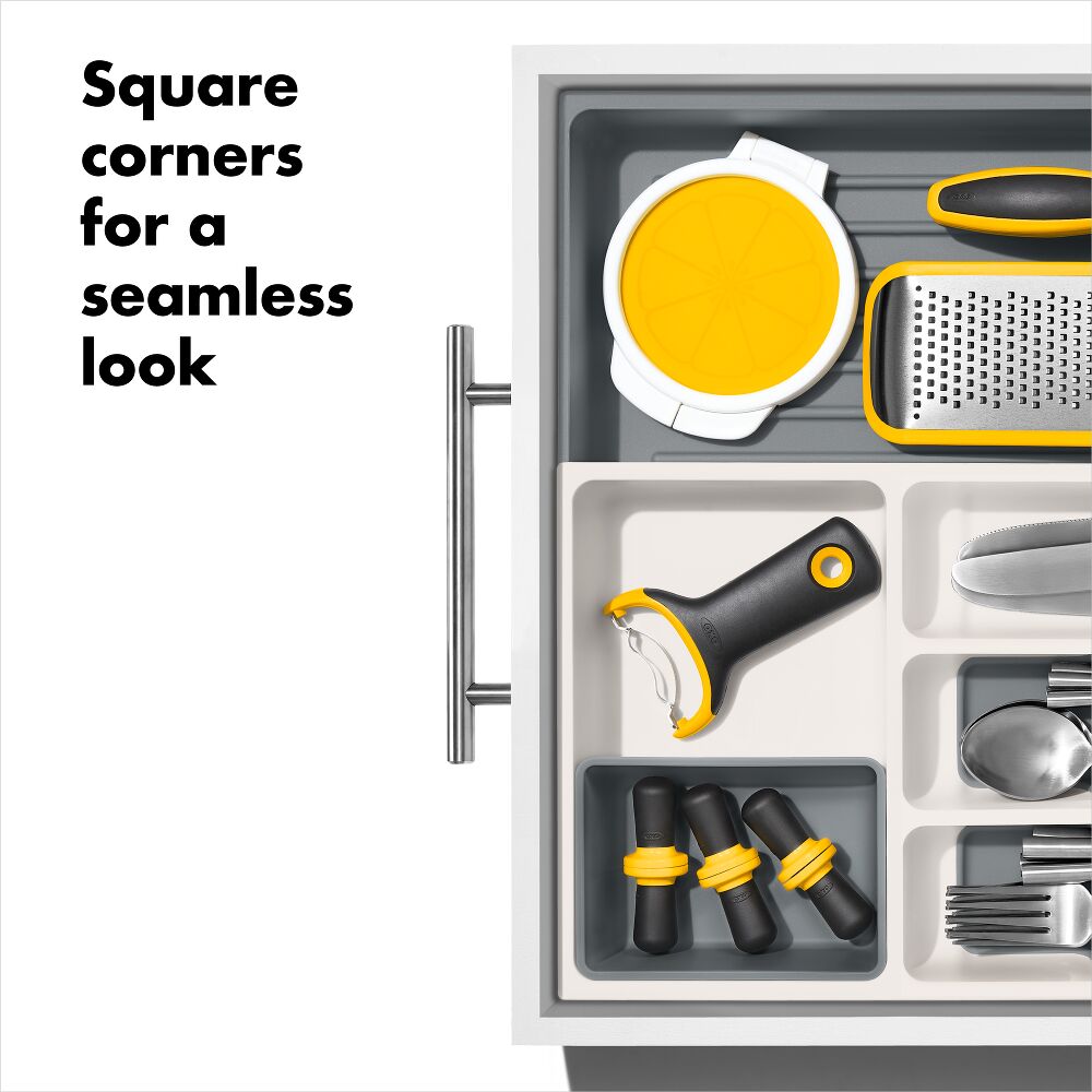 OXO Good Grips Expandable Utensil Drawer Organizer C6