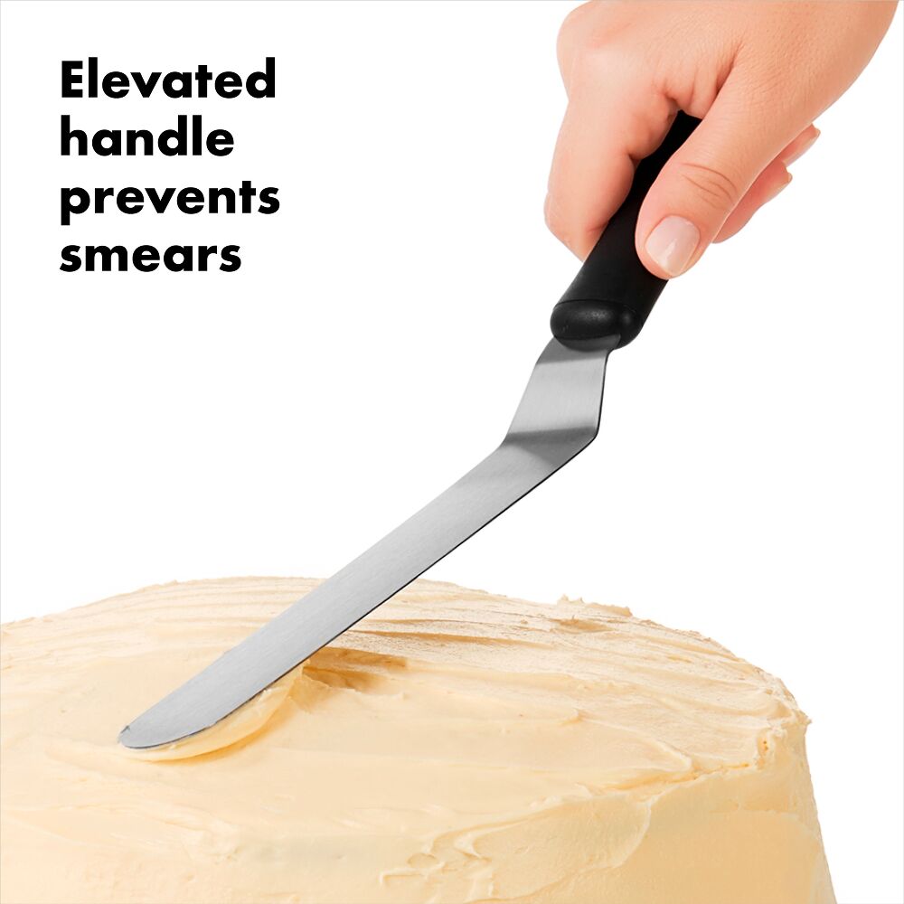 Bent Icing Knife B7