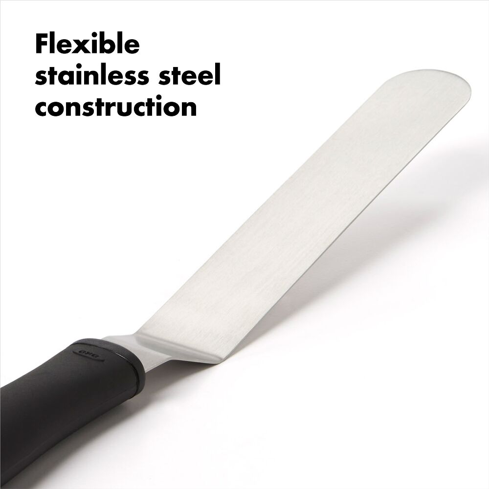 Bent Icing Knife B7