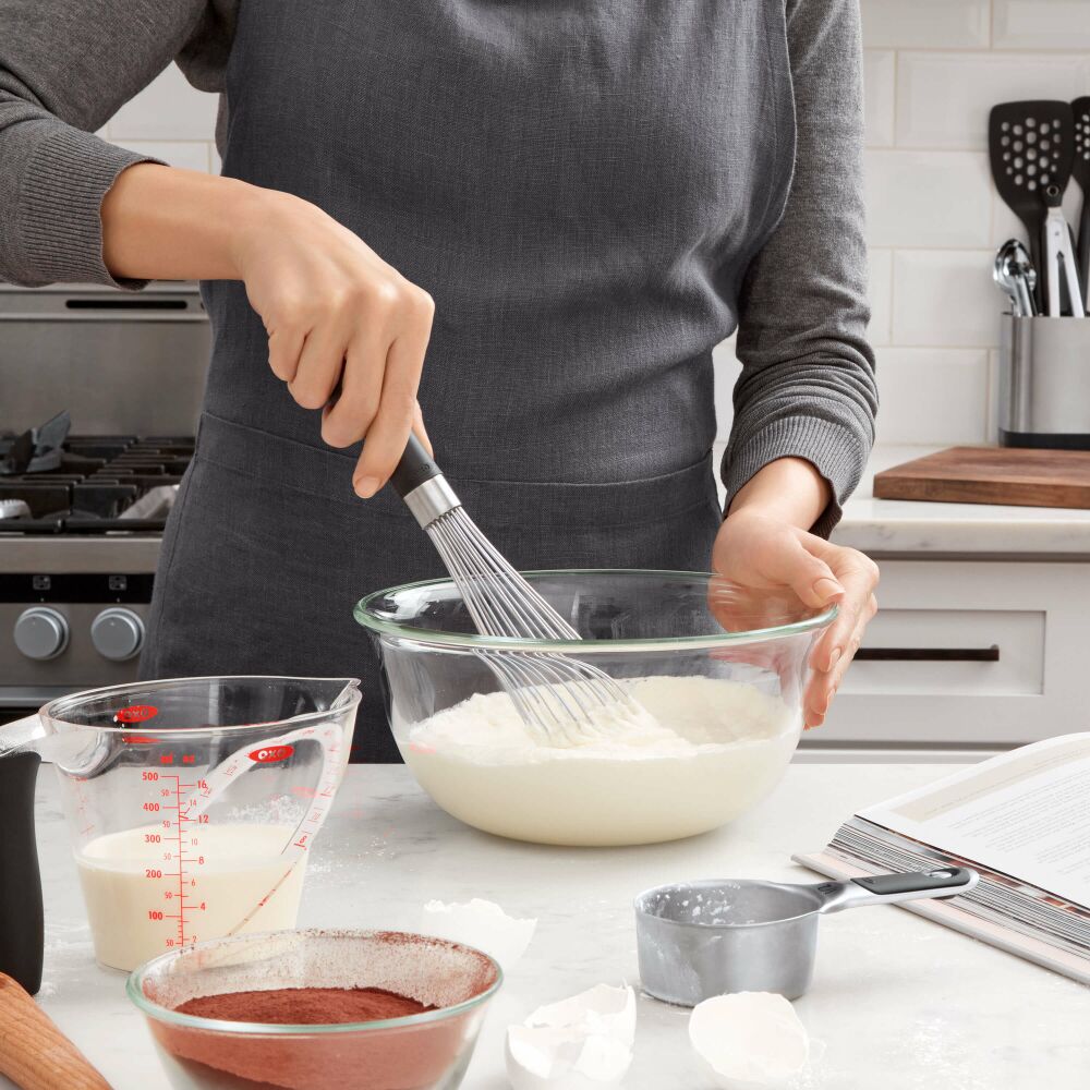 11" Whisk J8