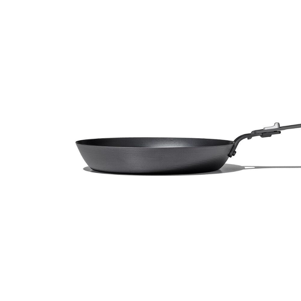Carbon Steel With Removable Handle 10in Pan K0