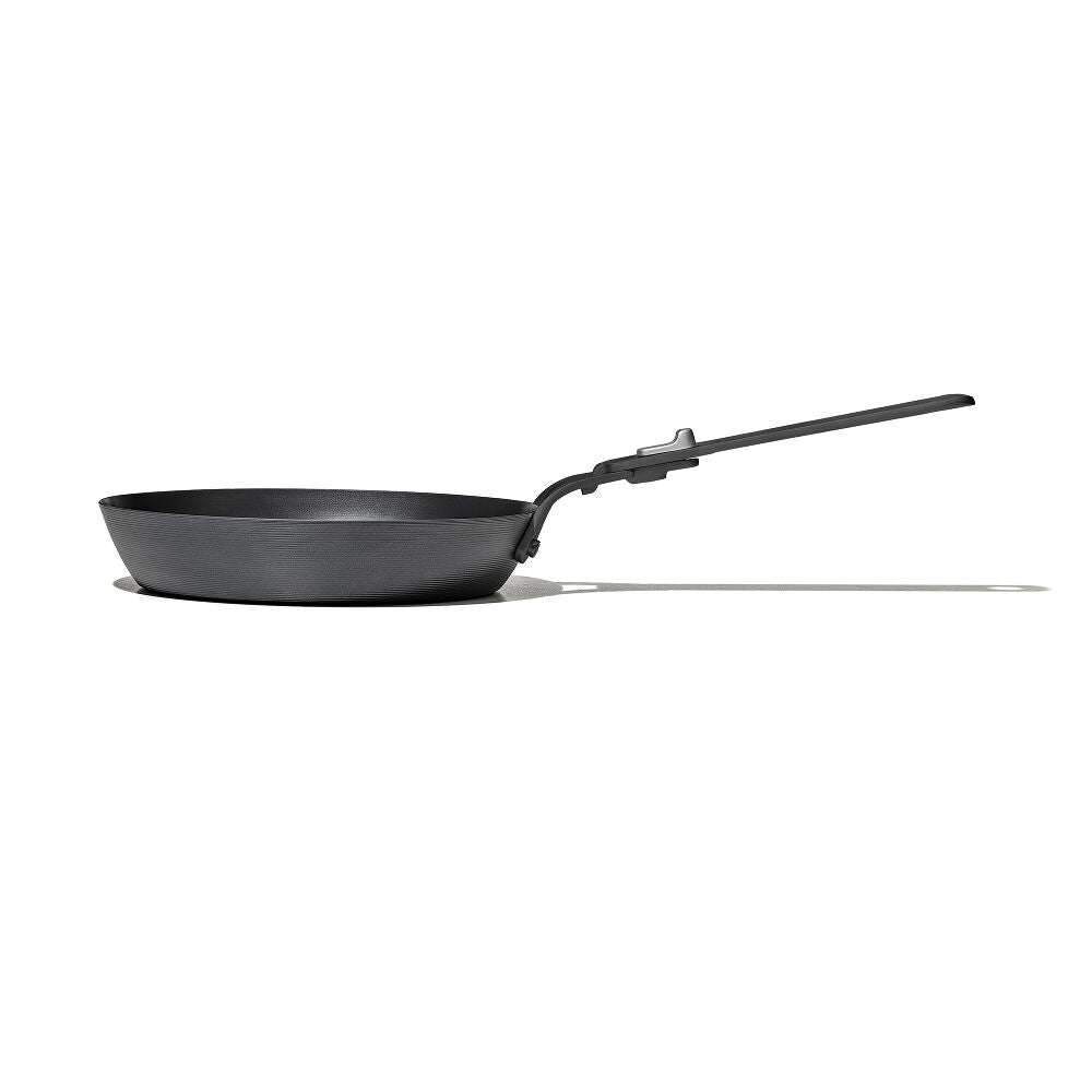 Carbon Steel With Removable Handle 8in Pan R5