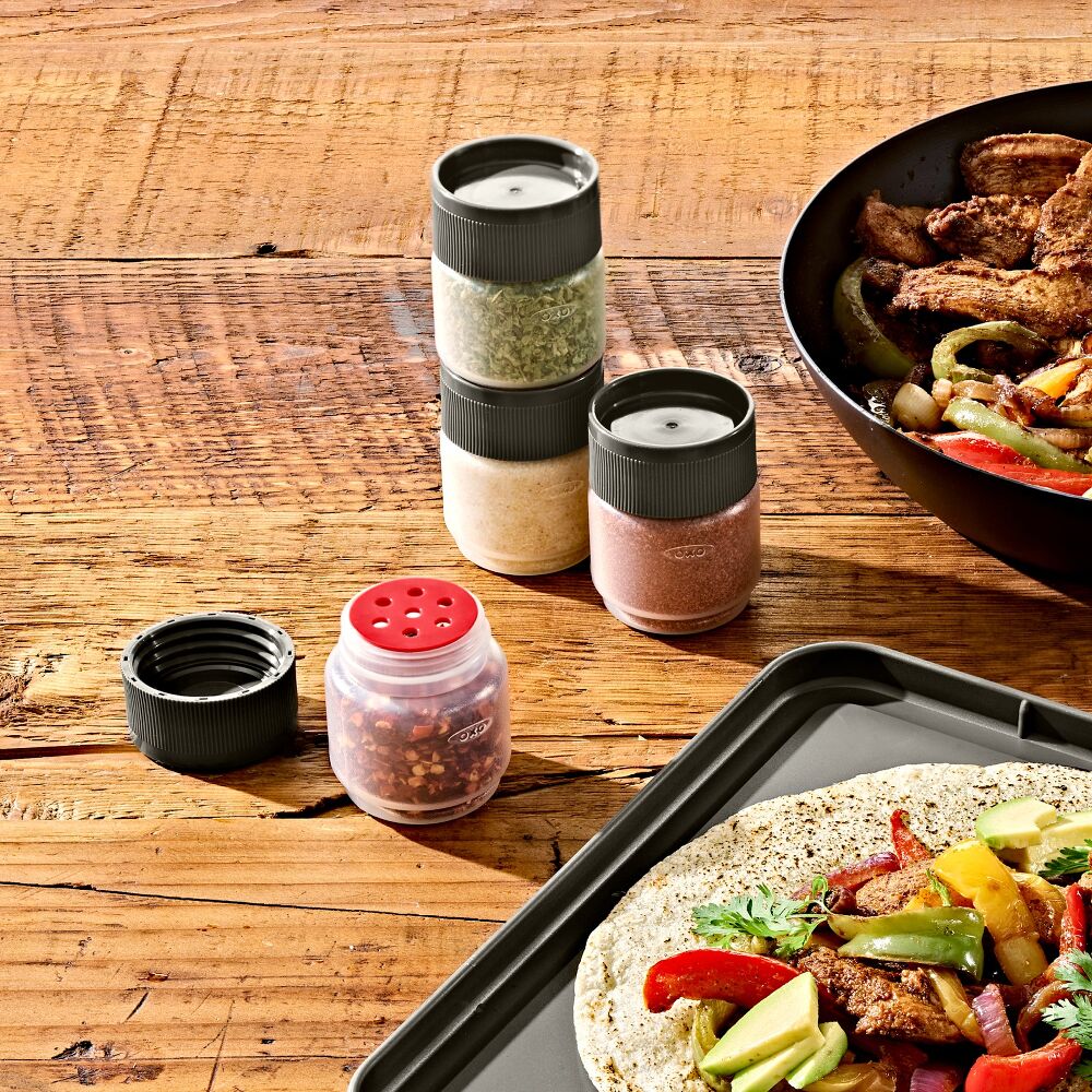 Outdoor 4-Piece Spice Shaker Set G7