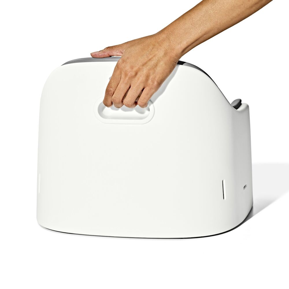 Nest Booster Seat with Removable Cushion Z6