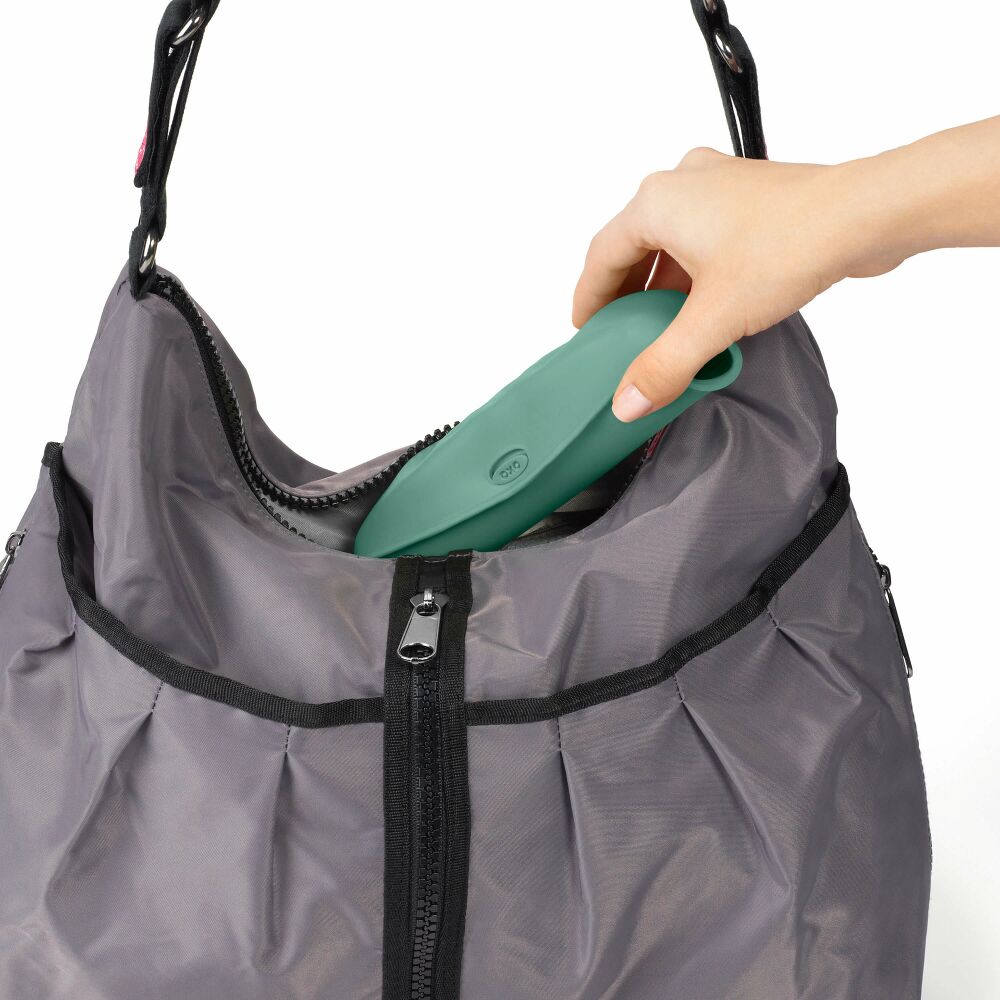 Roll-Up Bib Set F2