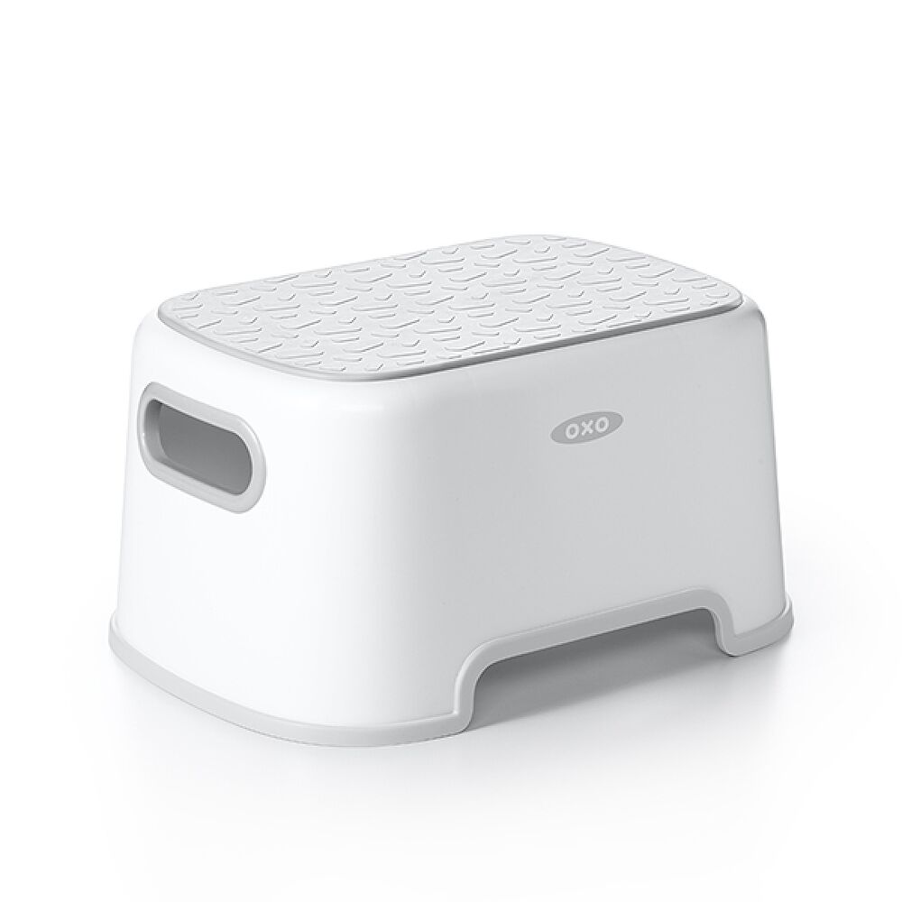 Step Stool - Gray H0