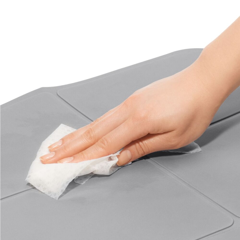 Diaper Caddy with Changing Mat D0