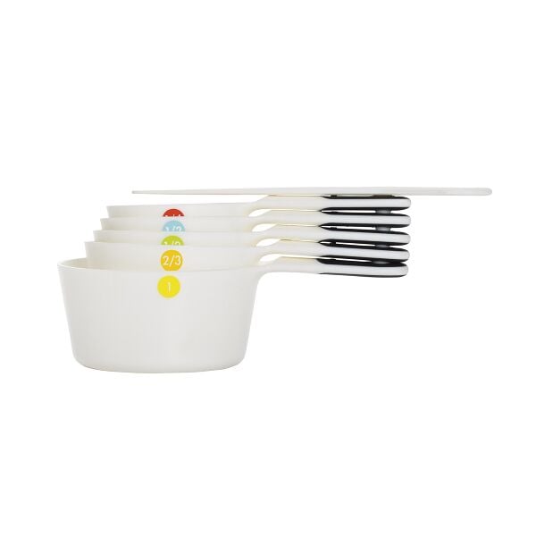 6 Piece Plastic Measuring Cups Y0