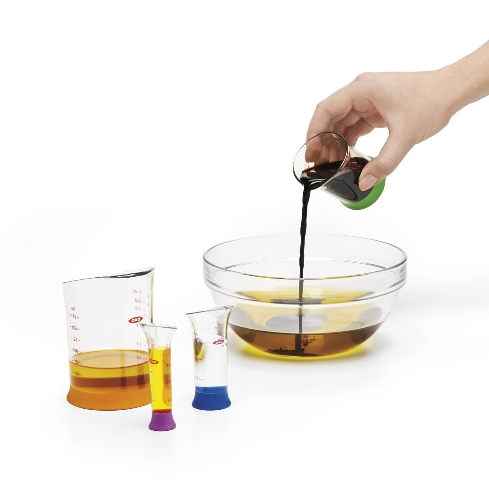 7 Piece Liquid Measuring Beaker Set C0
