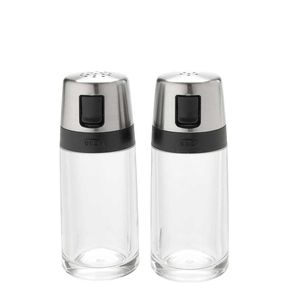 Simple Salt and Pepper Shaker Set B4
