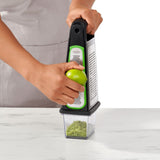 Etched Box Grater With Removable Zester I3