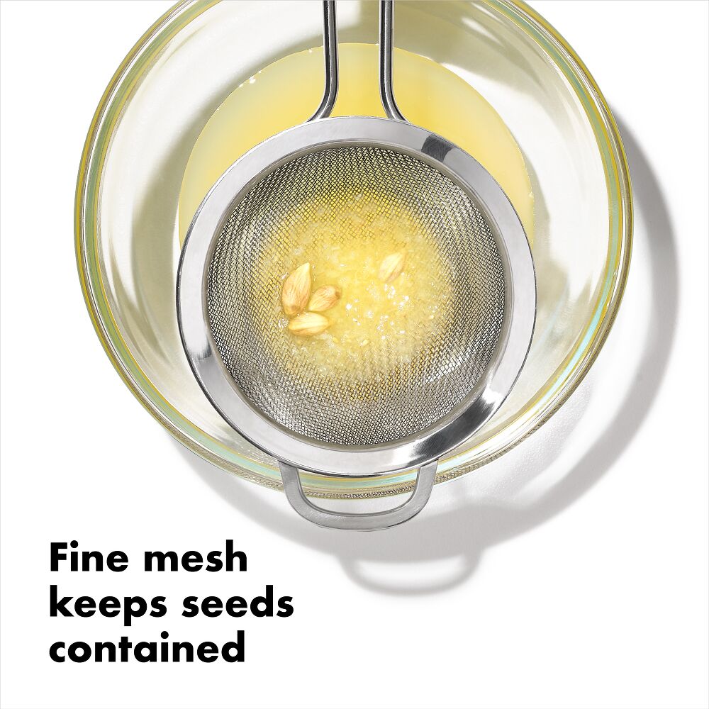 OXO Good Grips 3 in./7.6 cm Mini Strainer Q2