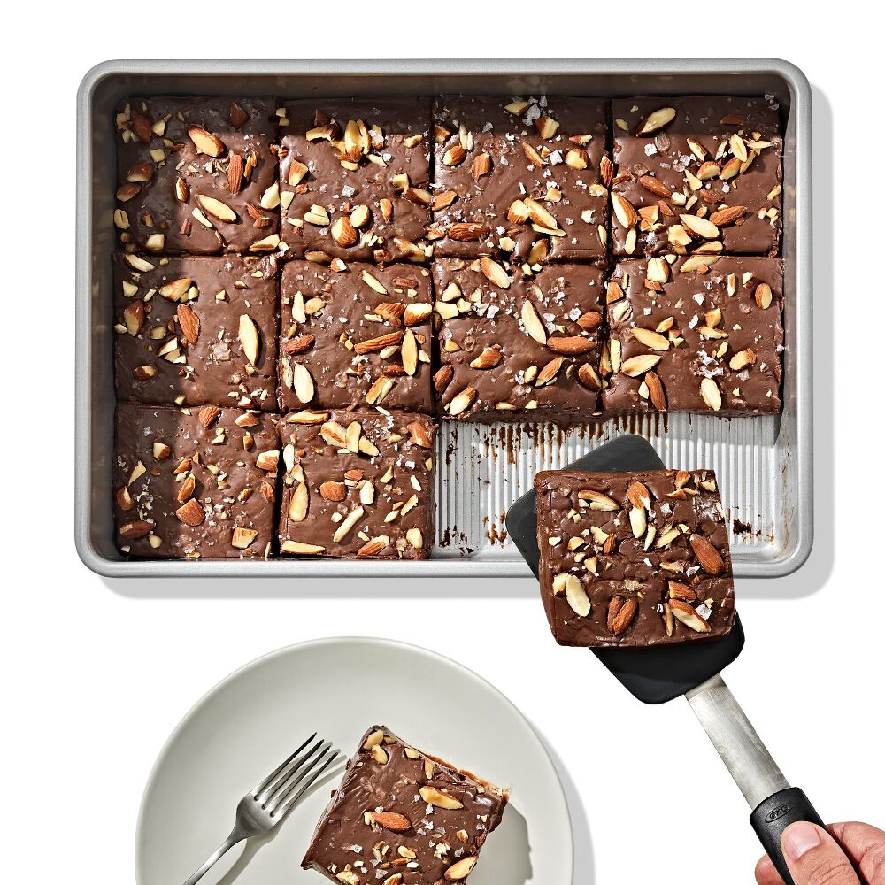 Non-Stick Pro Clear Coated 9 In x 13 In Cake Pan J8