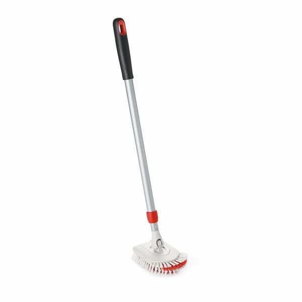 Extendable Tub & Tile Brush P5