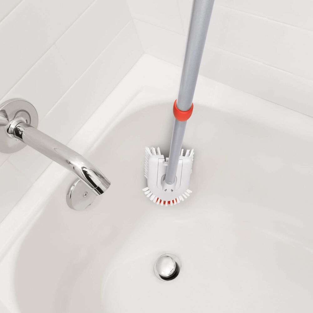 Extendable Tub & Tile Brush N3