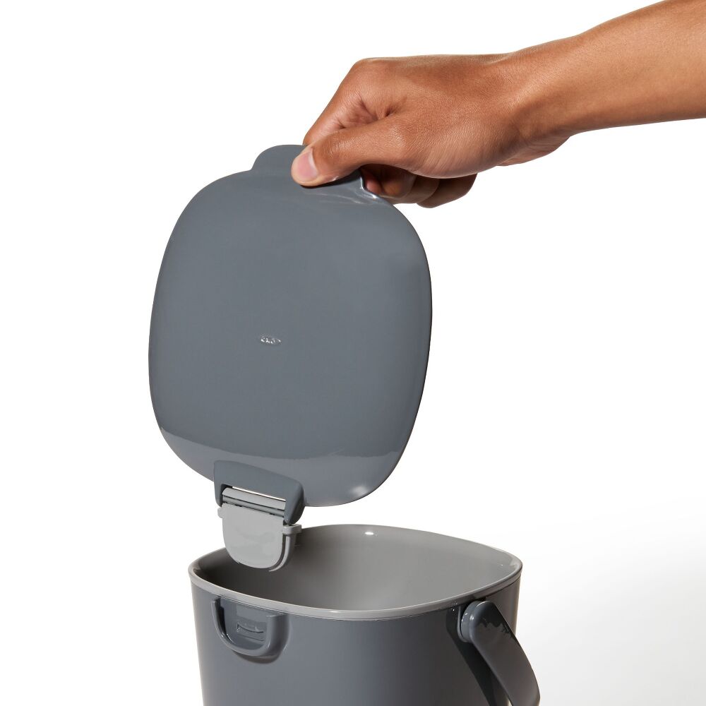 Easy-Clean Compost Bin - 0.75 Gal B7