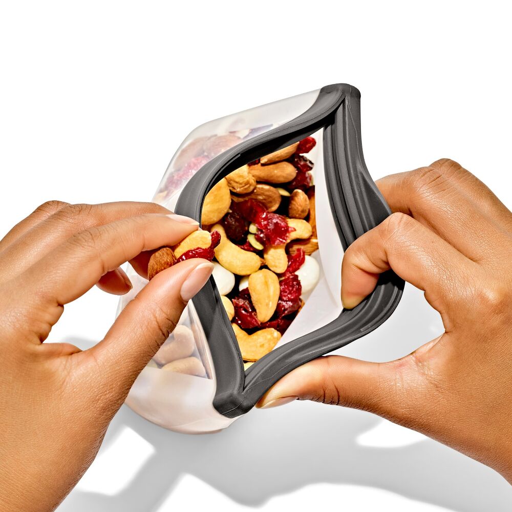 Outdoor Silicone Reusable Stand Up Snack Bag (12 oz) Q7