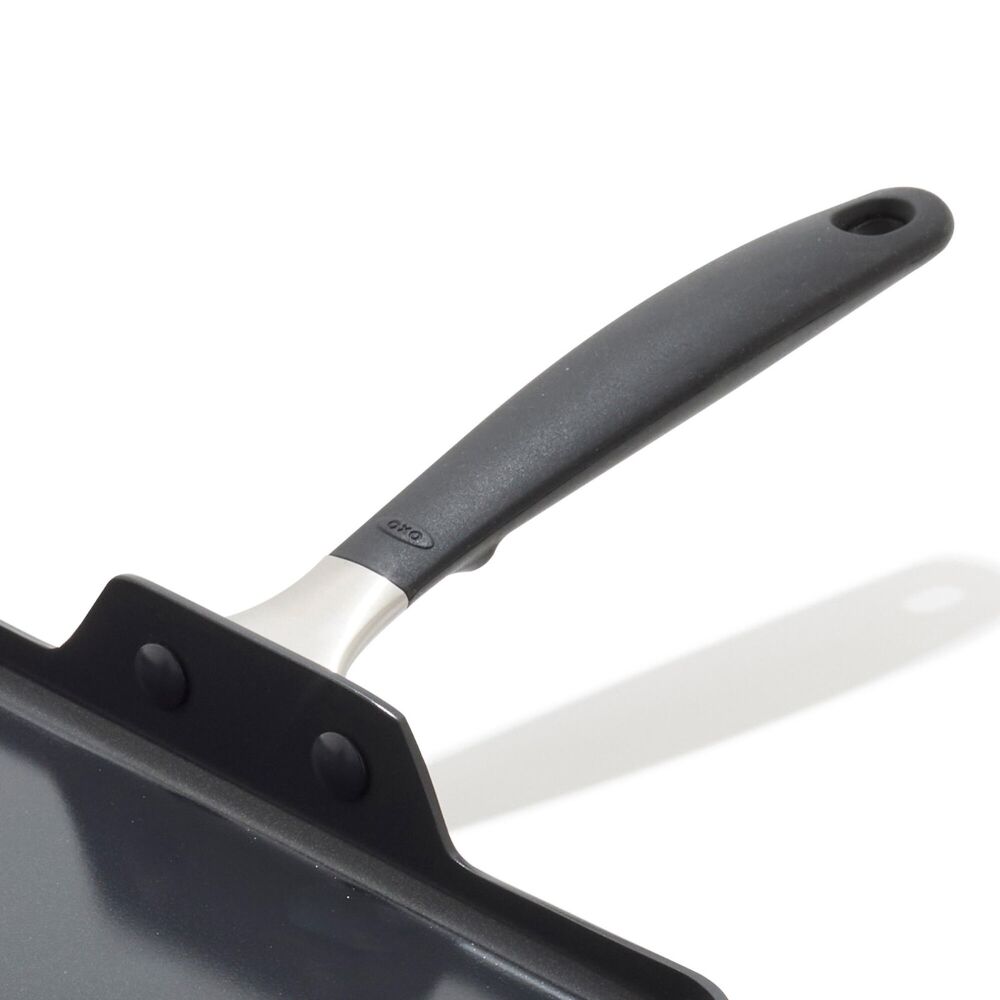 OXO Stainless Steel Everyday 11 in Square Griddle E3