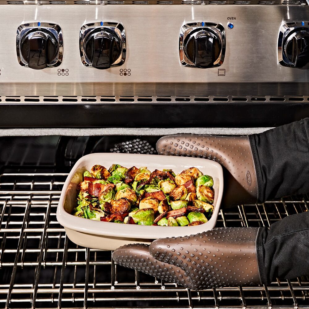 2 Qt Square Stoneware Baking Dish E1