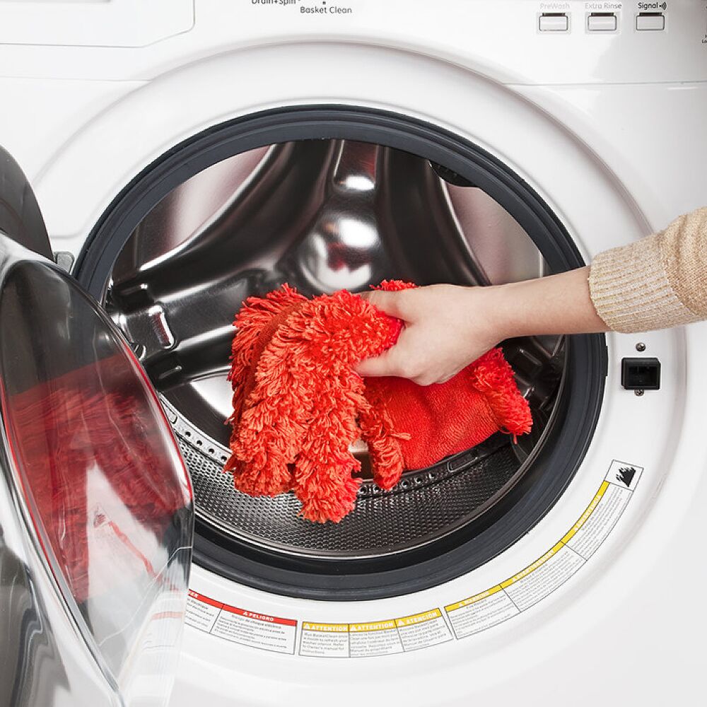 OXO Microfiber Under Appliance Duster Refill I3
